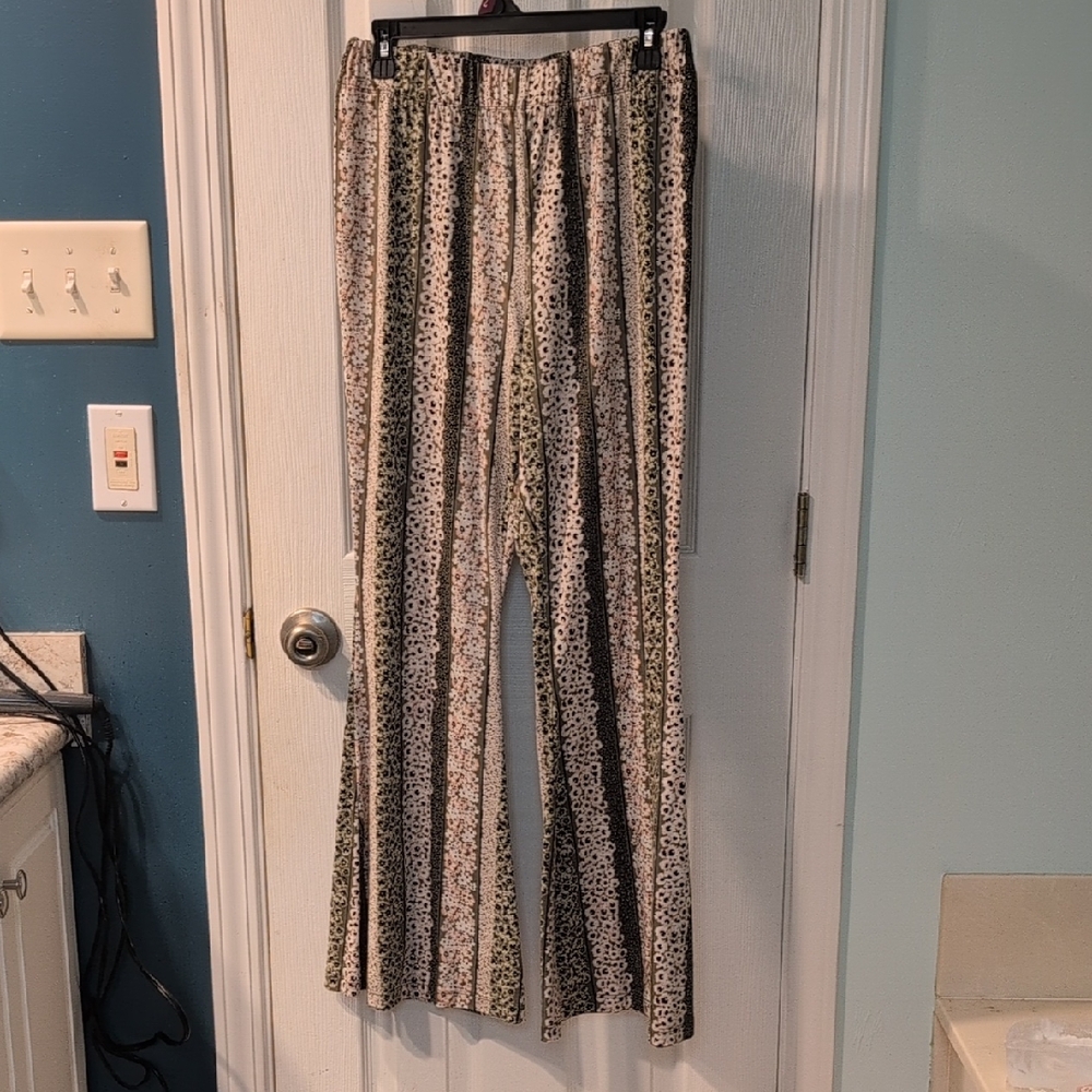 Cato Black and White Floral Wide Leg Pants